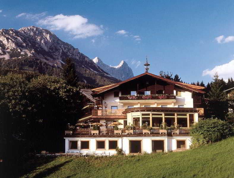 Hotel Alpenkrone フィルツモース エクステリア 写真